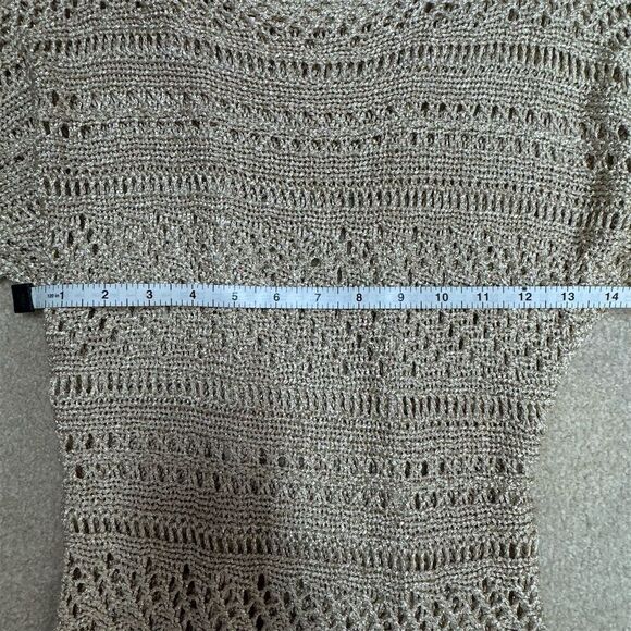 EUC Alice + Olivia XS Gold Off Shoulder Crochet Sweater Long Sleeve - Picture 4 of 7